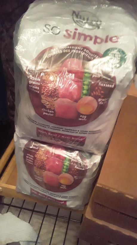 6 bags of Nutro simple dog food thumbnail