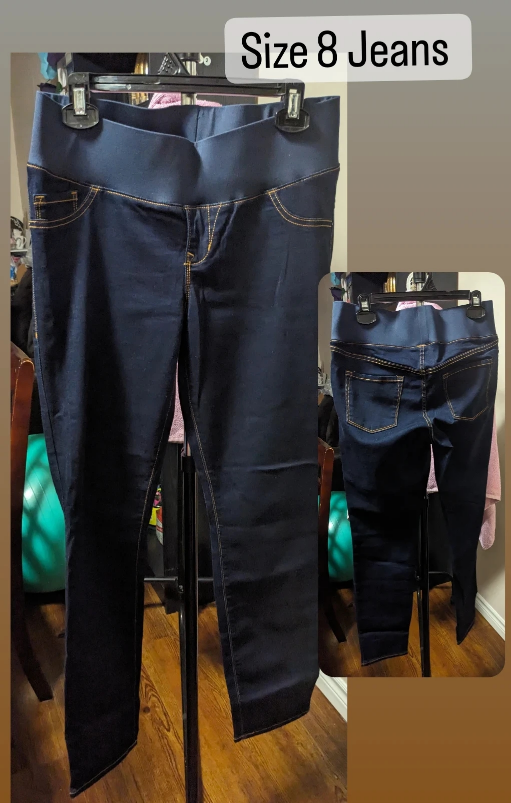 Maternity Jeans size 8 $25 - photo 2