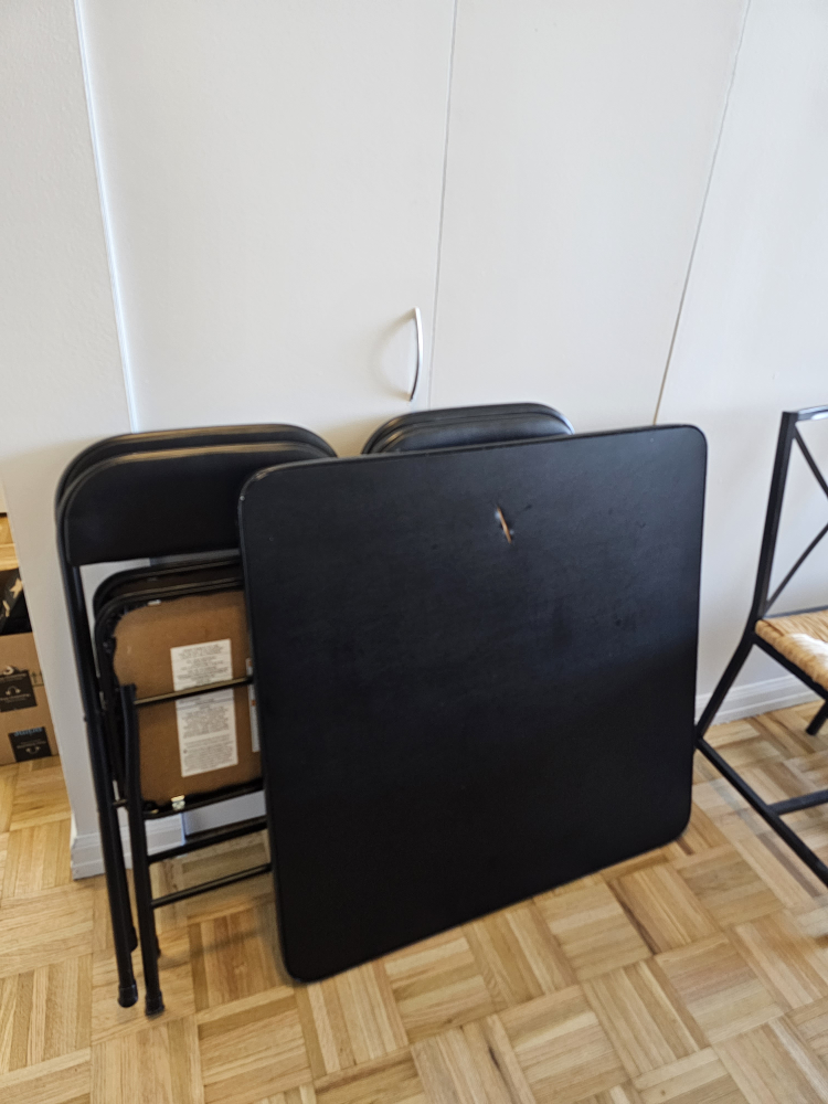Cosco 5-Piece Card Table Set (table and 4 chairs)