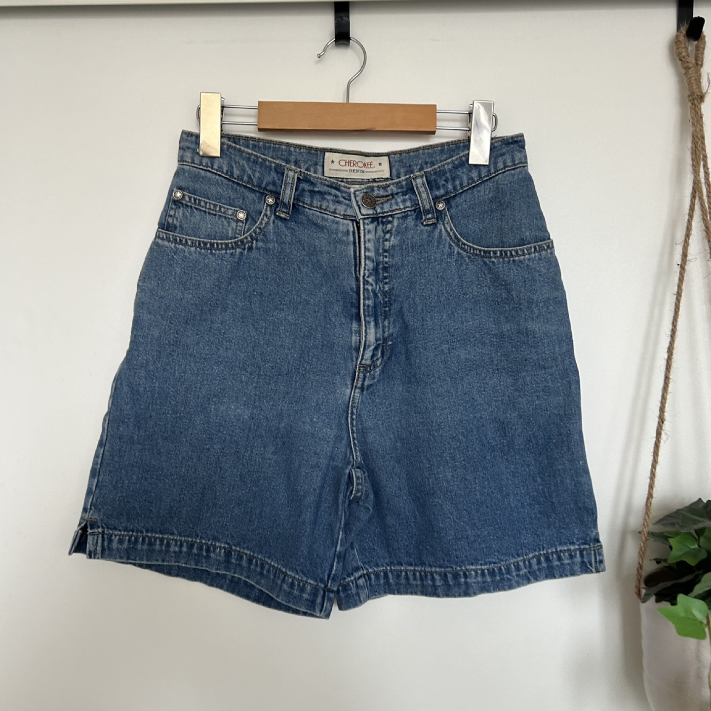 Great Quality Denim Shorts thumbnail
