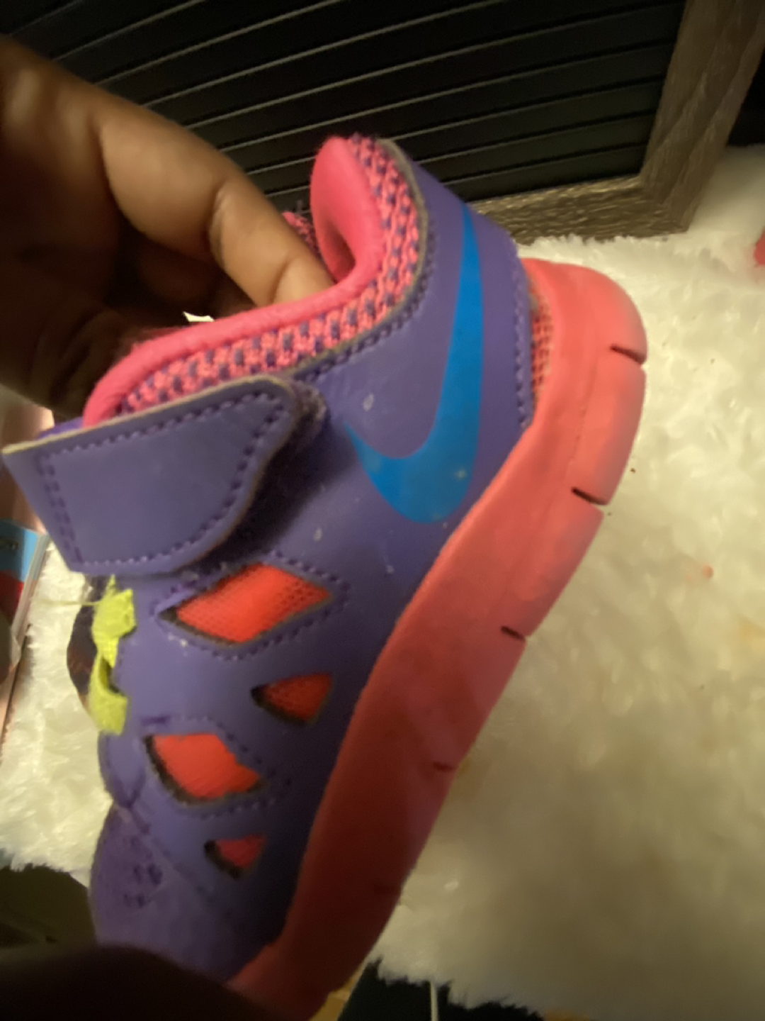 Timberland and Nike image indicator(3)