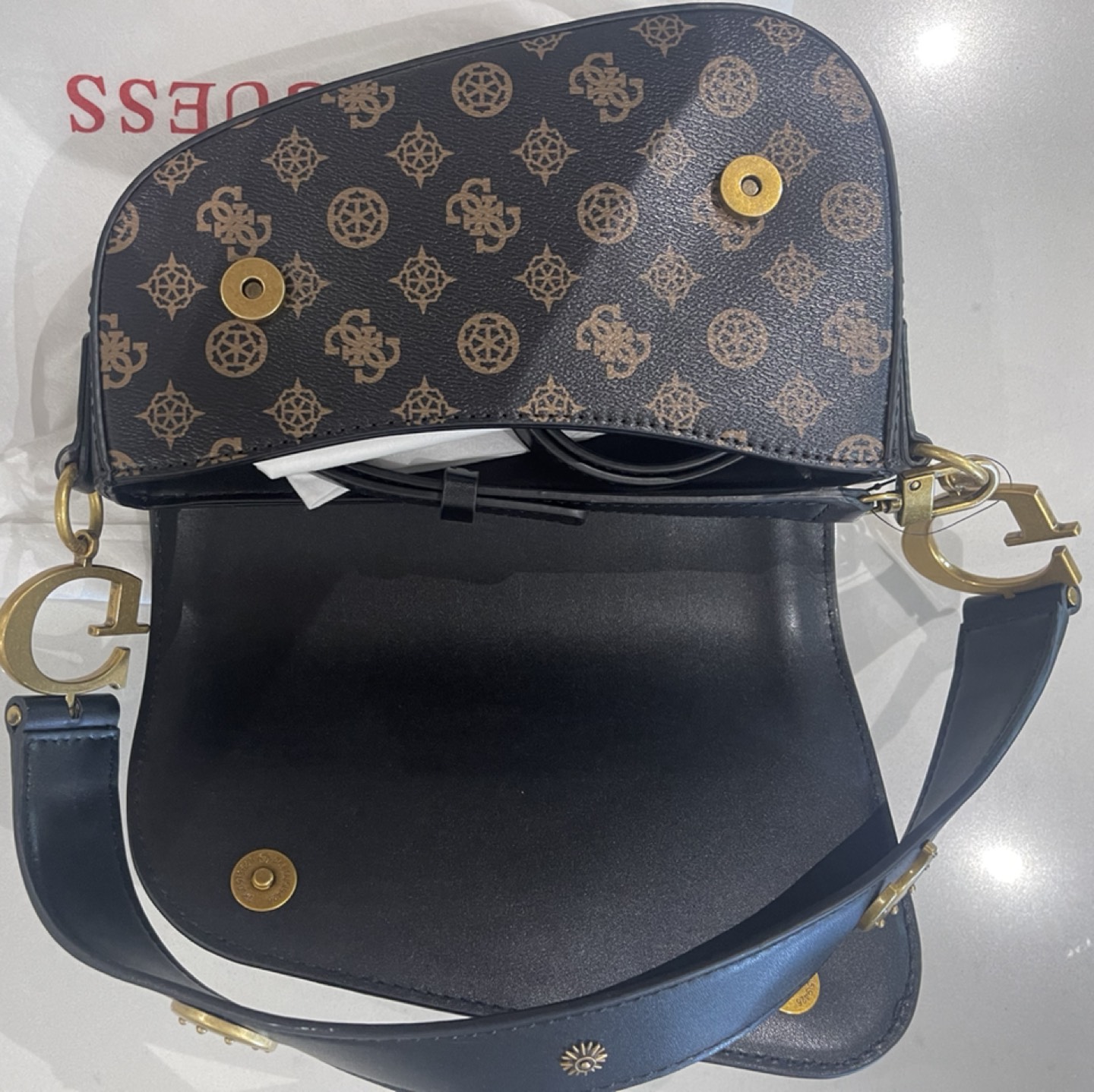 GUESS (brand new/never used ) - photo 3