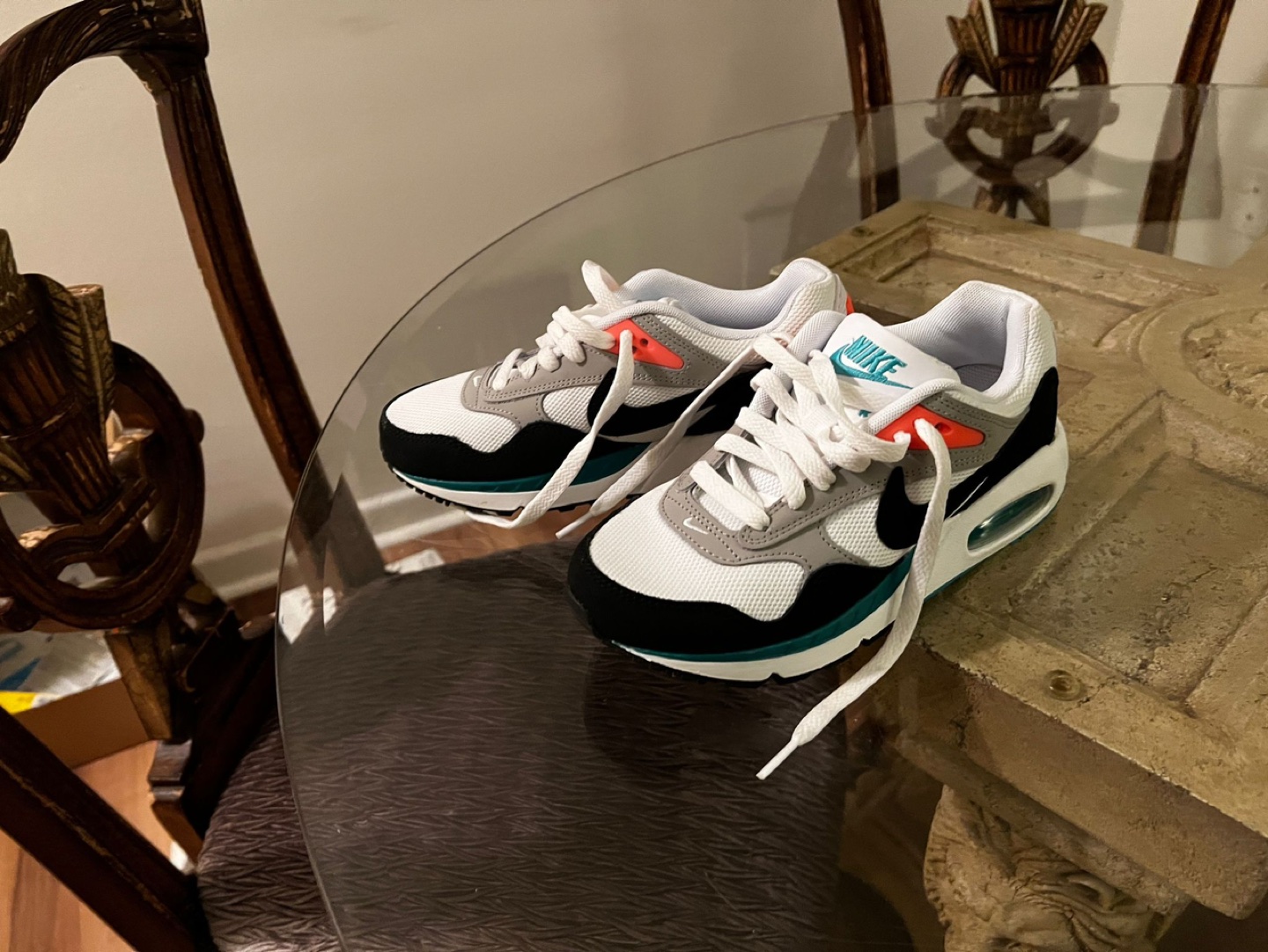 Woman Nike Air max