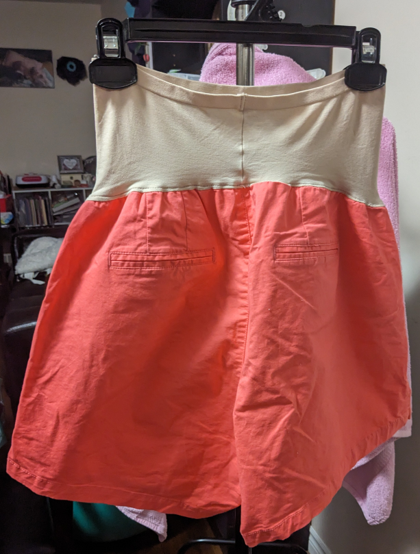Maternity shorts size 4 $20 - photo 3