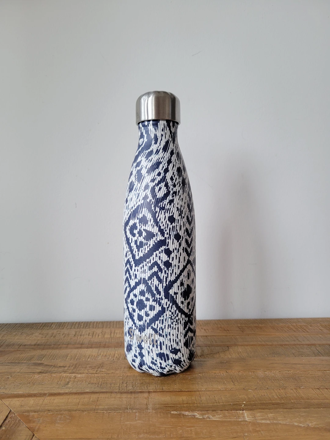 Swell Water Bottle thumbnail