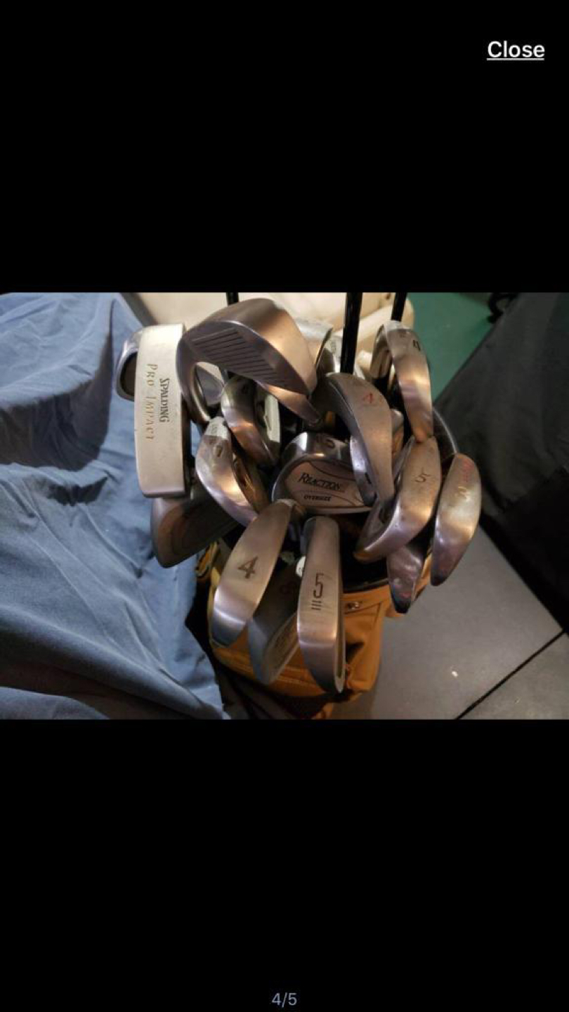 Free - bag of golf clubs + bag image indicator(2)