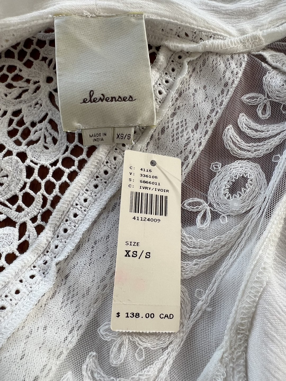 BNWT Anthrologie white top retail $150 image indicator(8)