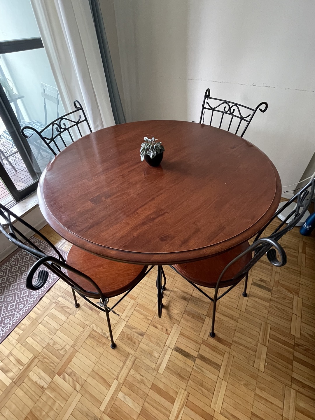 Dinner Table & Chairs for 4 - hardwood with wrought iron backing - photo 3