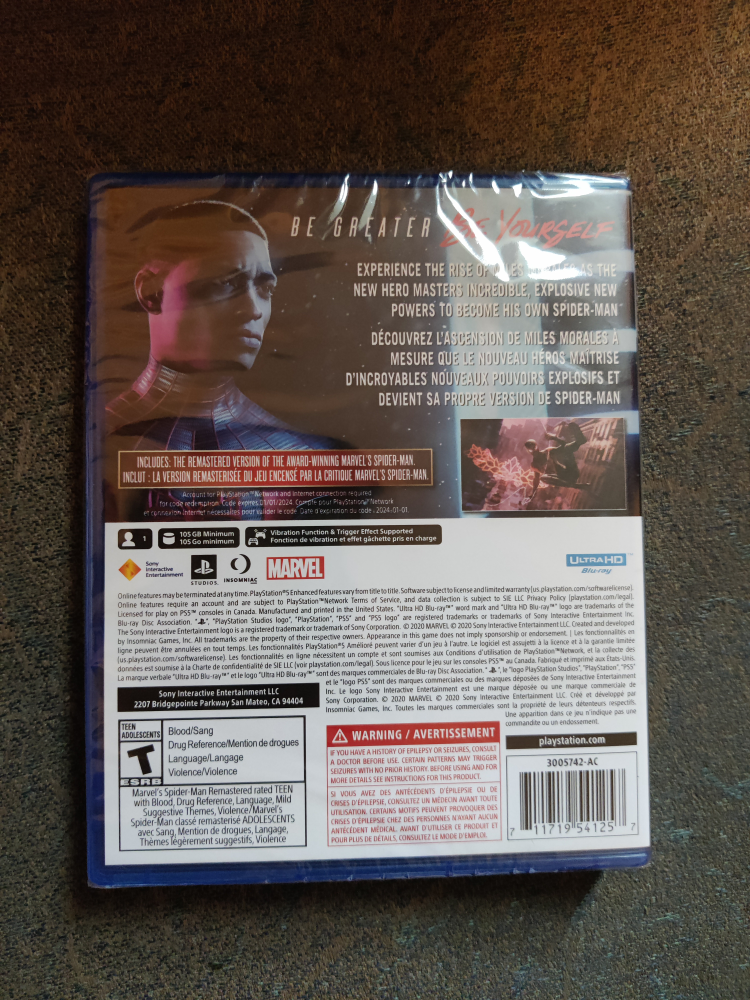 BRAND NEW SEALED Spiderman Miles Morales ULTIMATE EDITION - photo 2