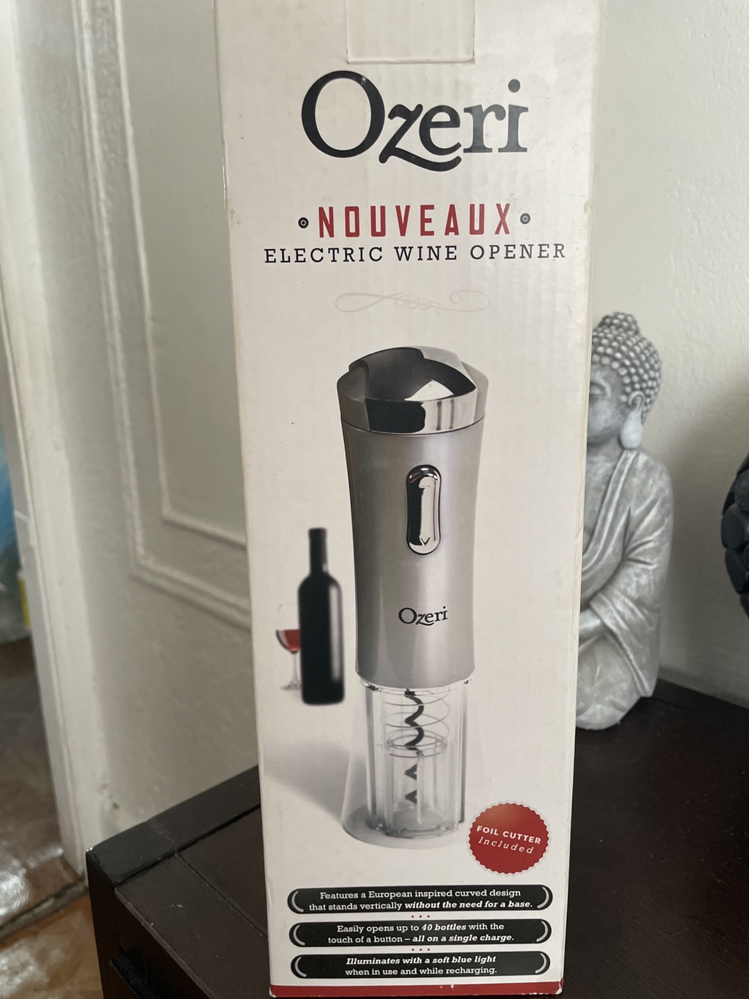 Electric wine opener