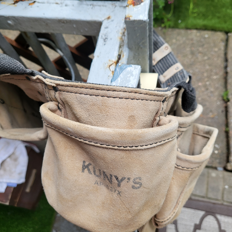construction pouch  thumbnail