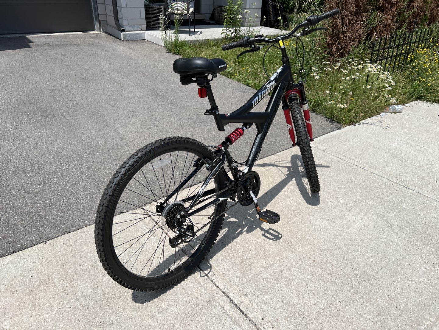 Supercycle Nitrous Bicycle Mountain Bike, 26-in like new - photo 5