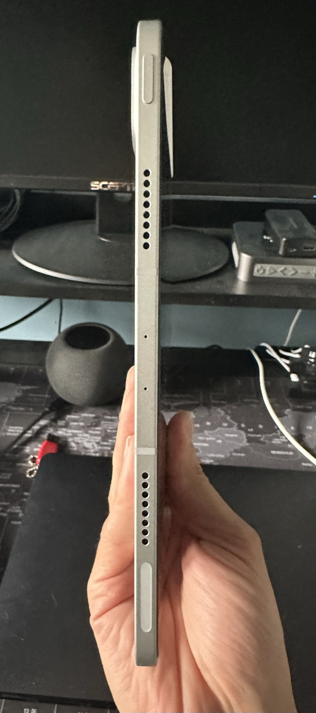 iPad Pro 128GB 11” (WiFi+ Cellular) - photo 2
