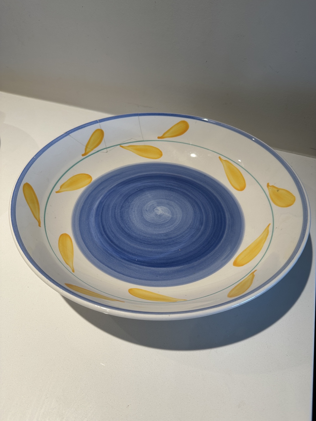 Large fruit bowl/pasta bowl thumbnail