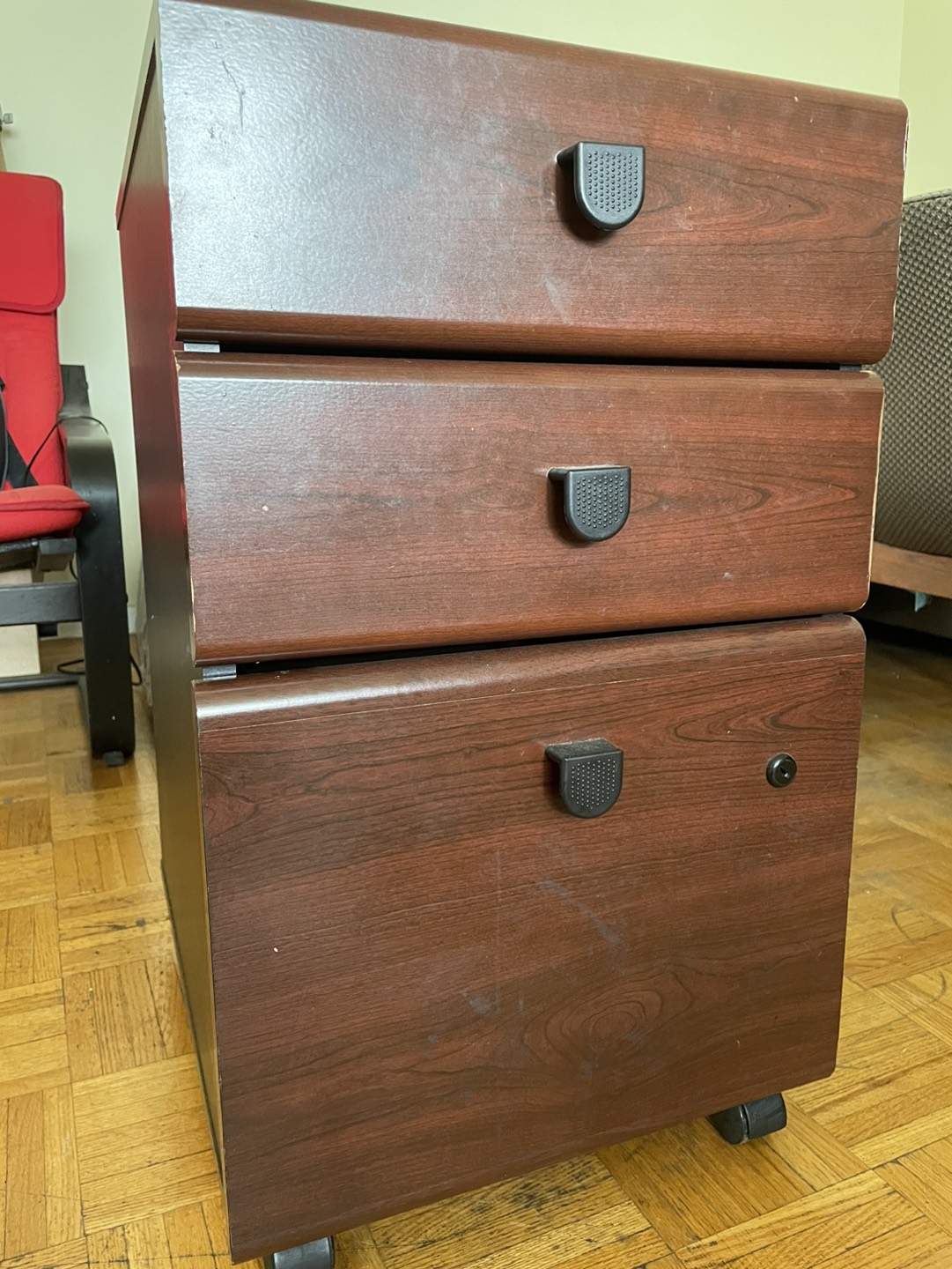 Mini filing cabinet 💰 thumbnail