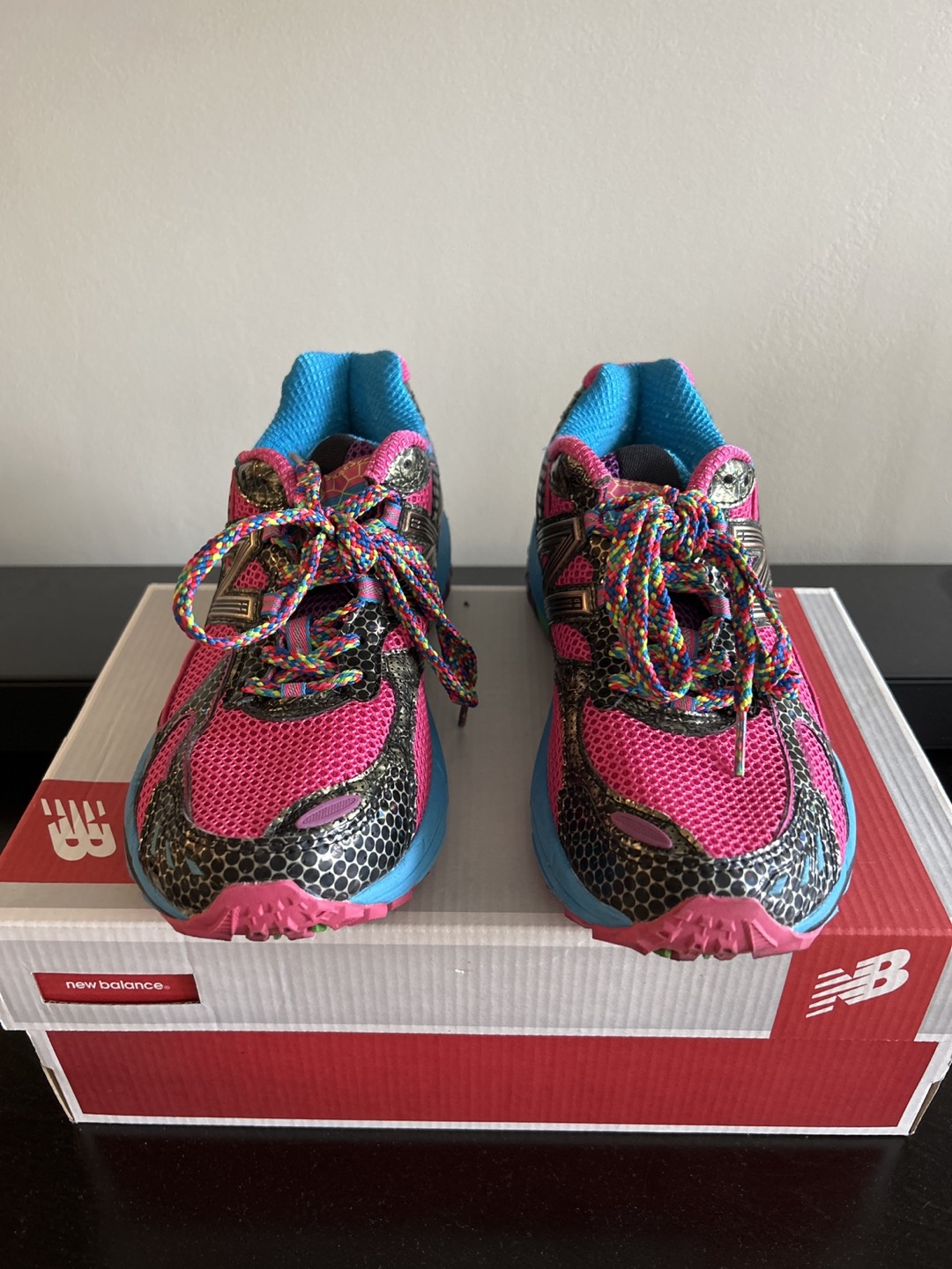 New Balance Sneakers (US 9/EU 40) image indicator(3)