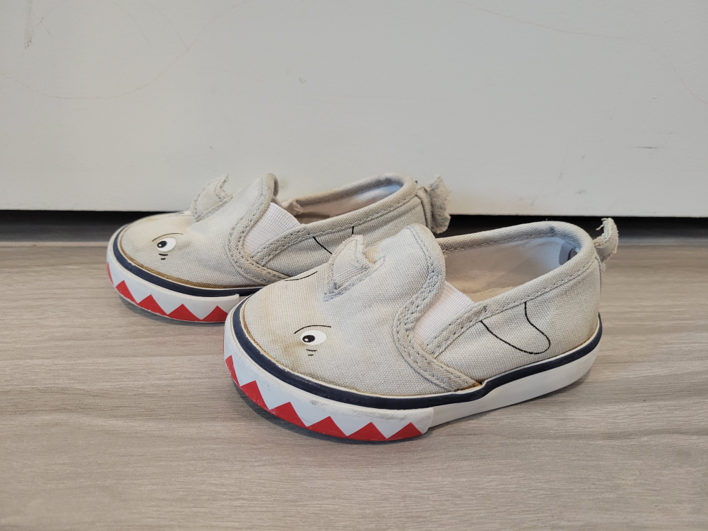Gymboree Shark Baby Toddler Toddlers Toddler's Shoes (Size 4) - photo 3
