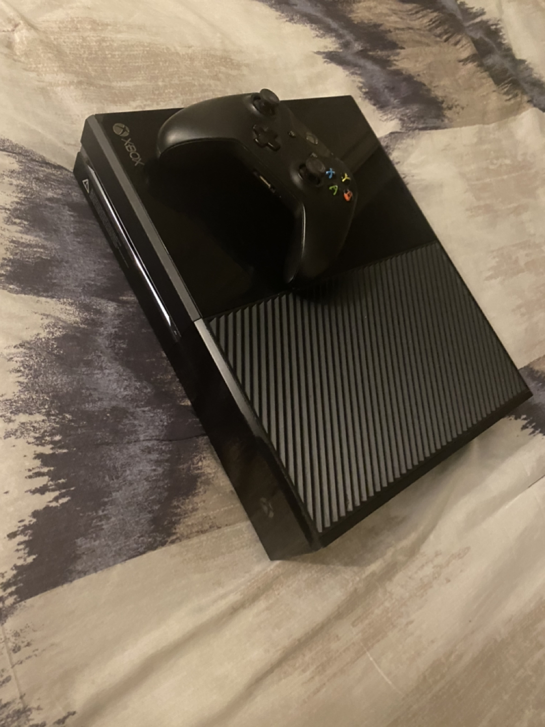 Xbox one 500gbs thumbnail