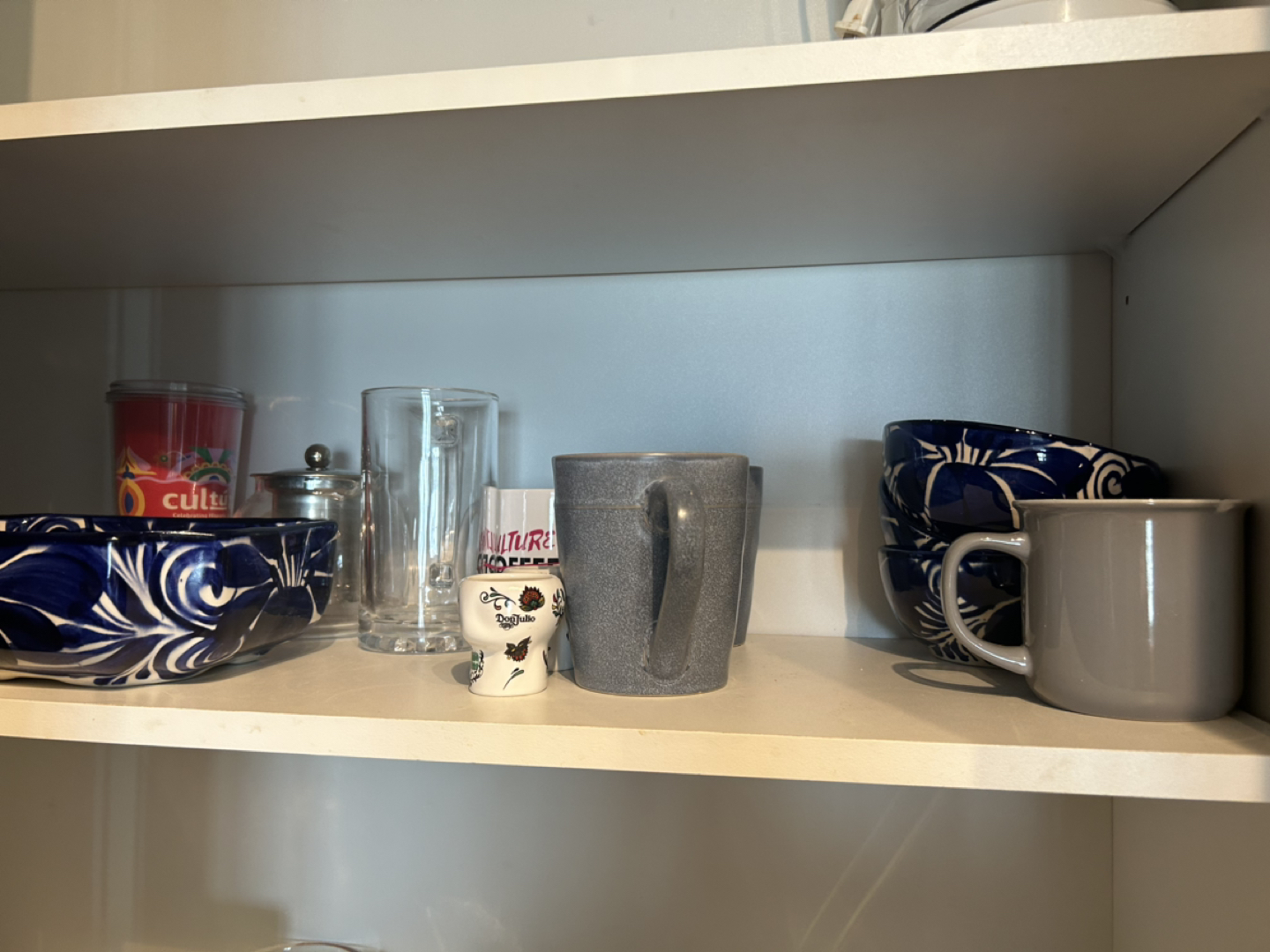 Plates, pans, cups, tupper wares - photo 3