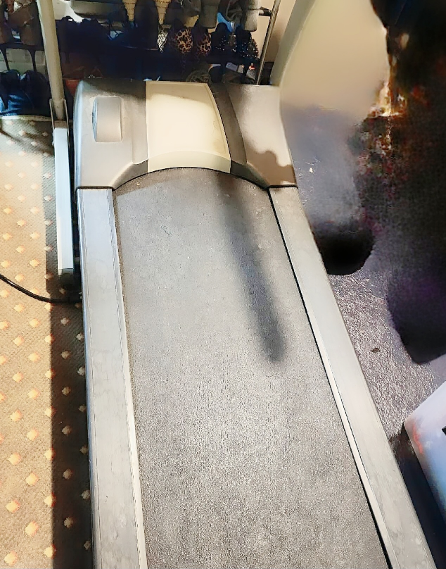 Treadmill  - photo 2