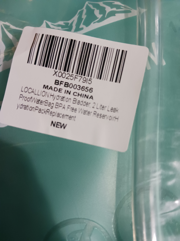 brand new locallion  hydration  bladder 2 liter image indicator(2)