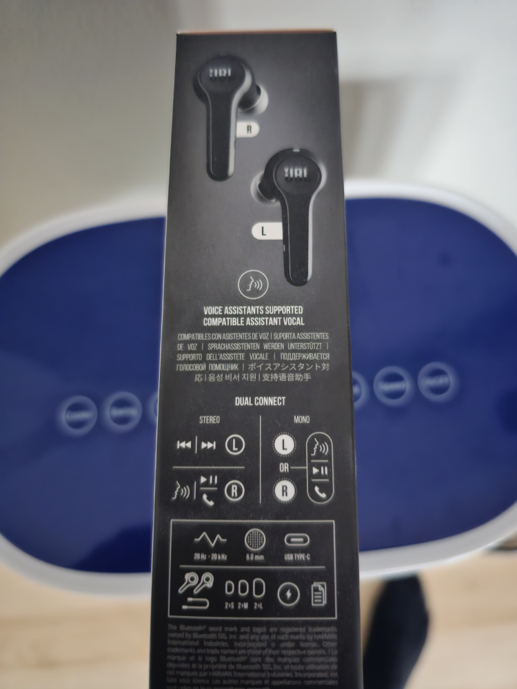 JBL bluetooth headphones image indicator(5)