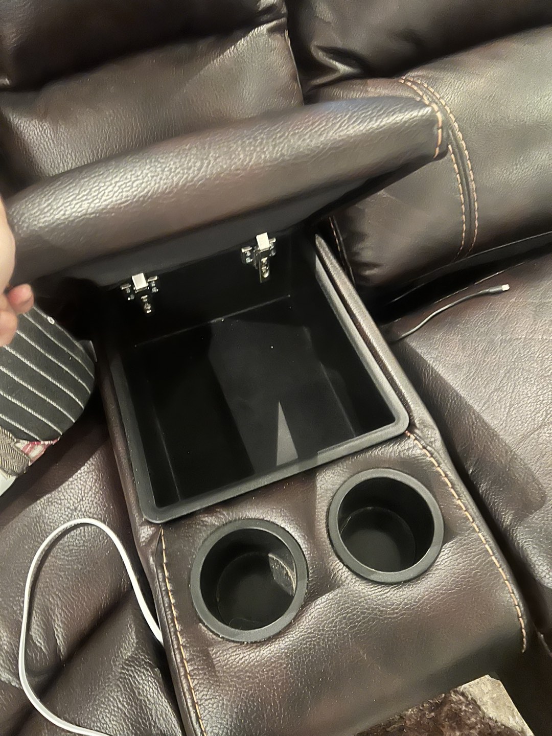 LEATHER L-SHAPED RECLINING SOFA image indicator(4)