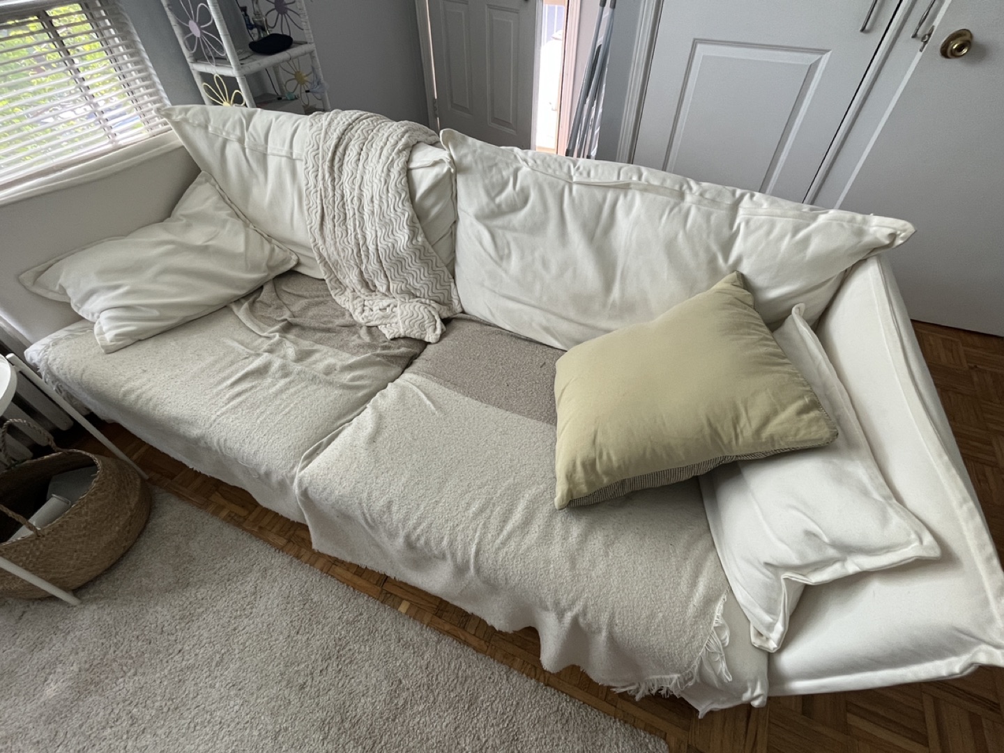 Ikea Backsalen sofa for sale (white) - photo 2