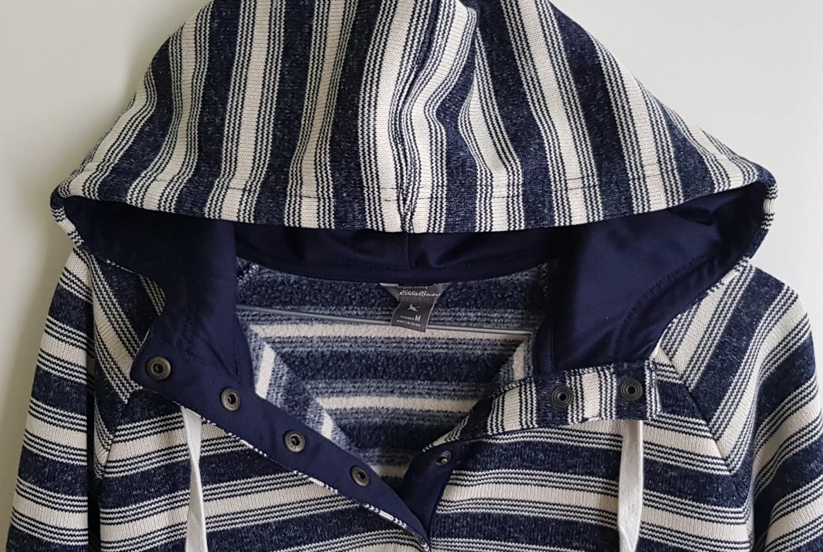 Eddie Bauer Striped Hoodie Medium image indicator(3)