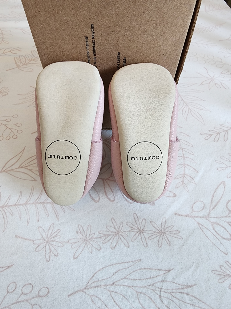 NWT Minimoc (Heyfolks) Size 1 Moccasin - photo 2