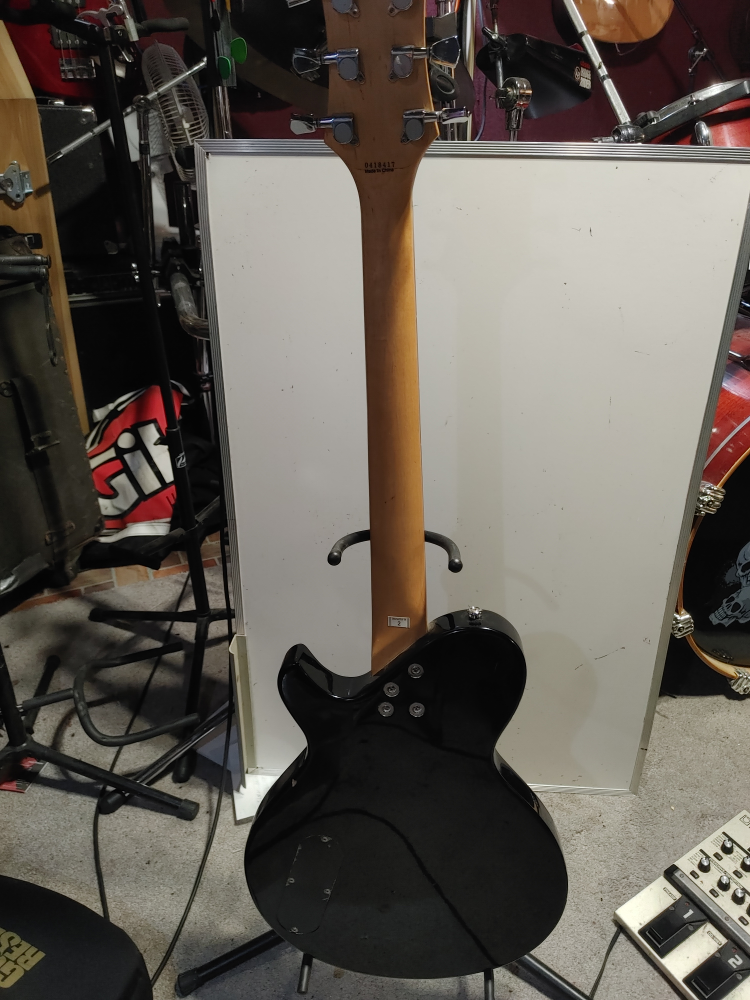 Dean Playmate guitar - photo 3