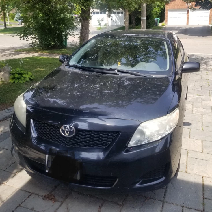 CAR FOR SALE (2009 TOYOTA COROLLA LE)