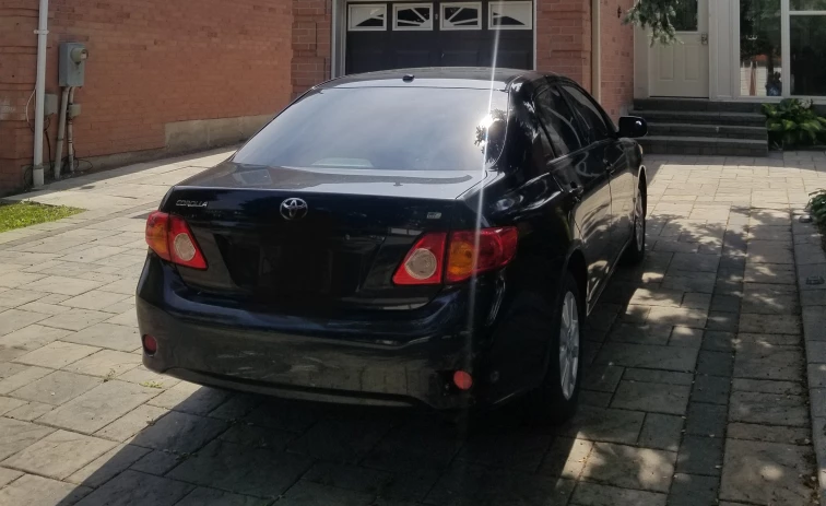 CAR FOR SALE (2009 TOYOTA COROLLA LE) - photo 3