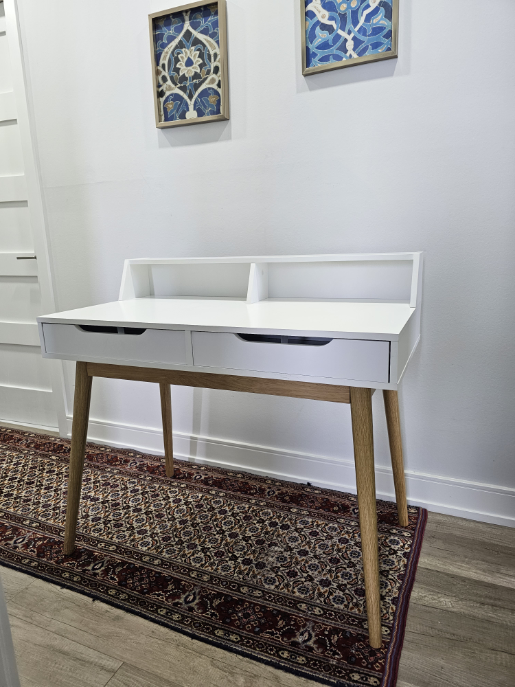 Structube Jay Desk thumbnail