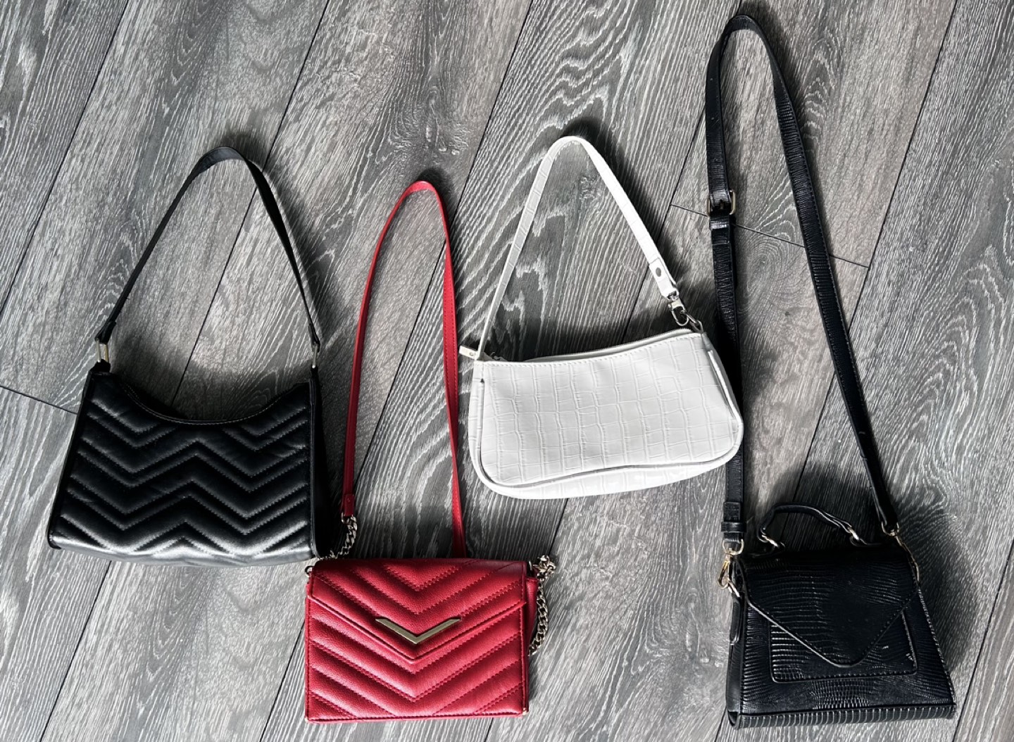 ALL 4 PURSES FOR $10