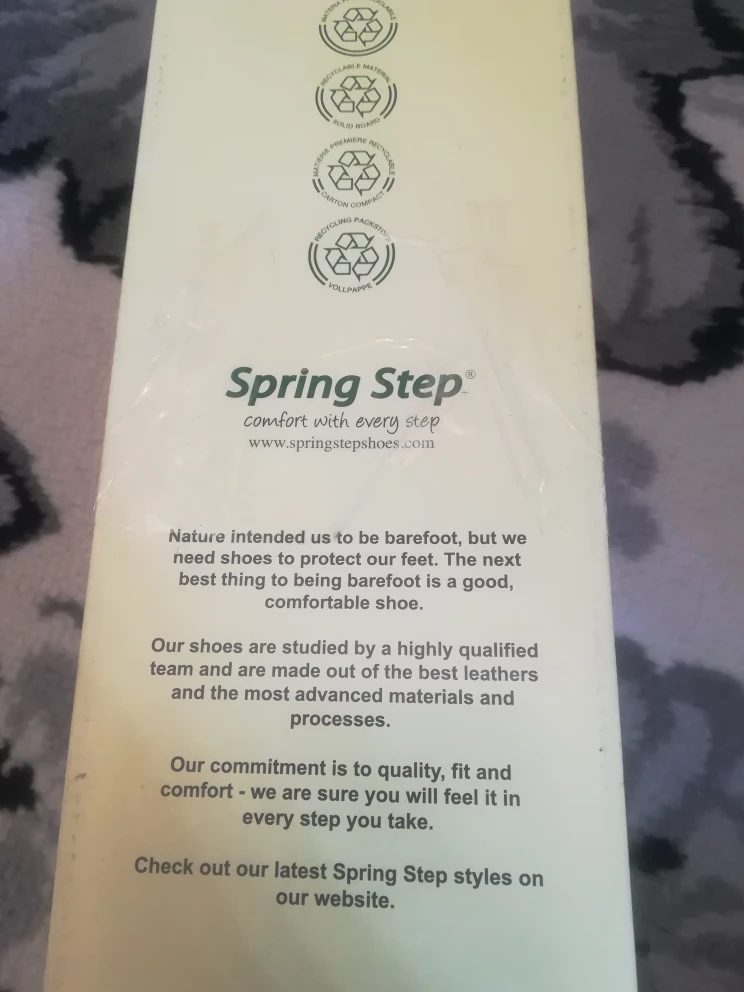 NEW Women's Spring Step Stretch slip on shoes, Gray size 9.5/10 image indicator(5)