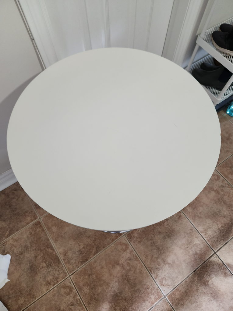 Adjustable height kitchen/bar/cocktail table  - photo 3