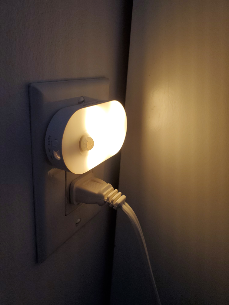 Motion sensor light
