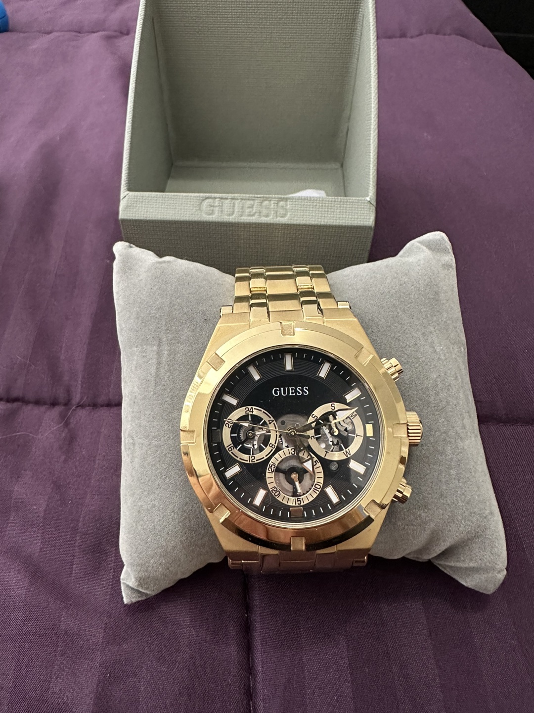 Gold Guess Watch - photo 4
