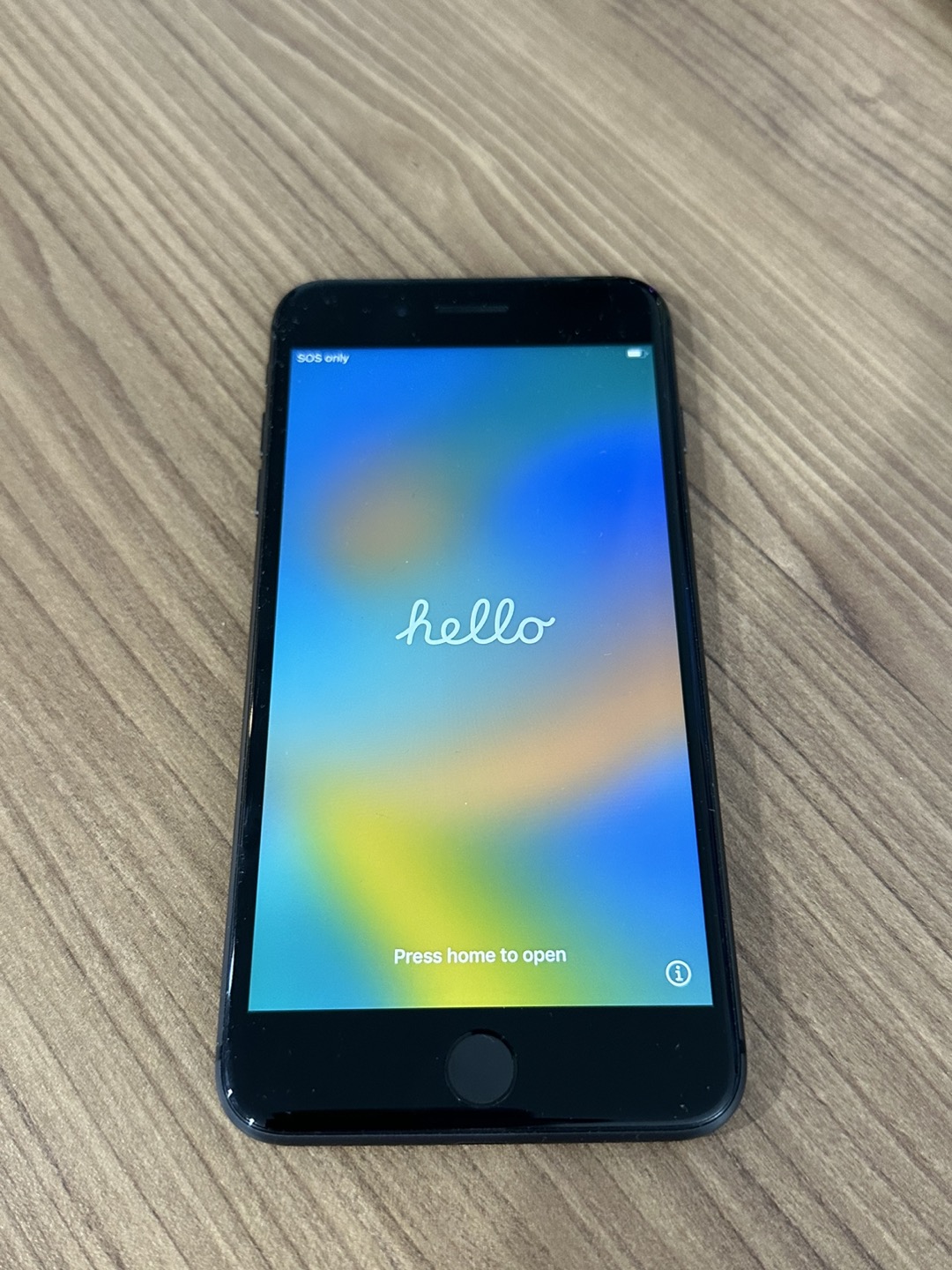 iPhone 8 Plus 64 GB Black thumbnail