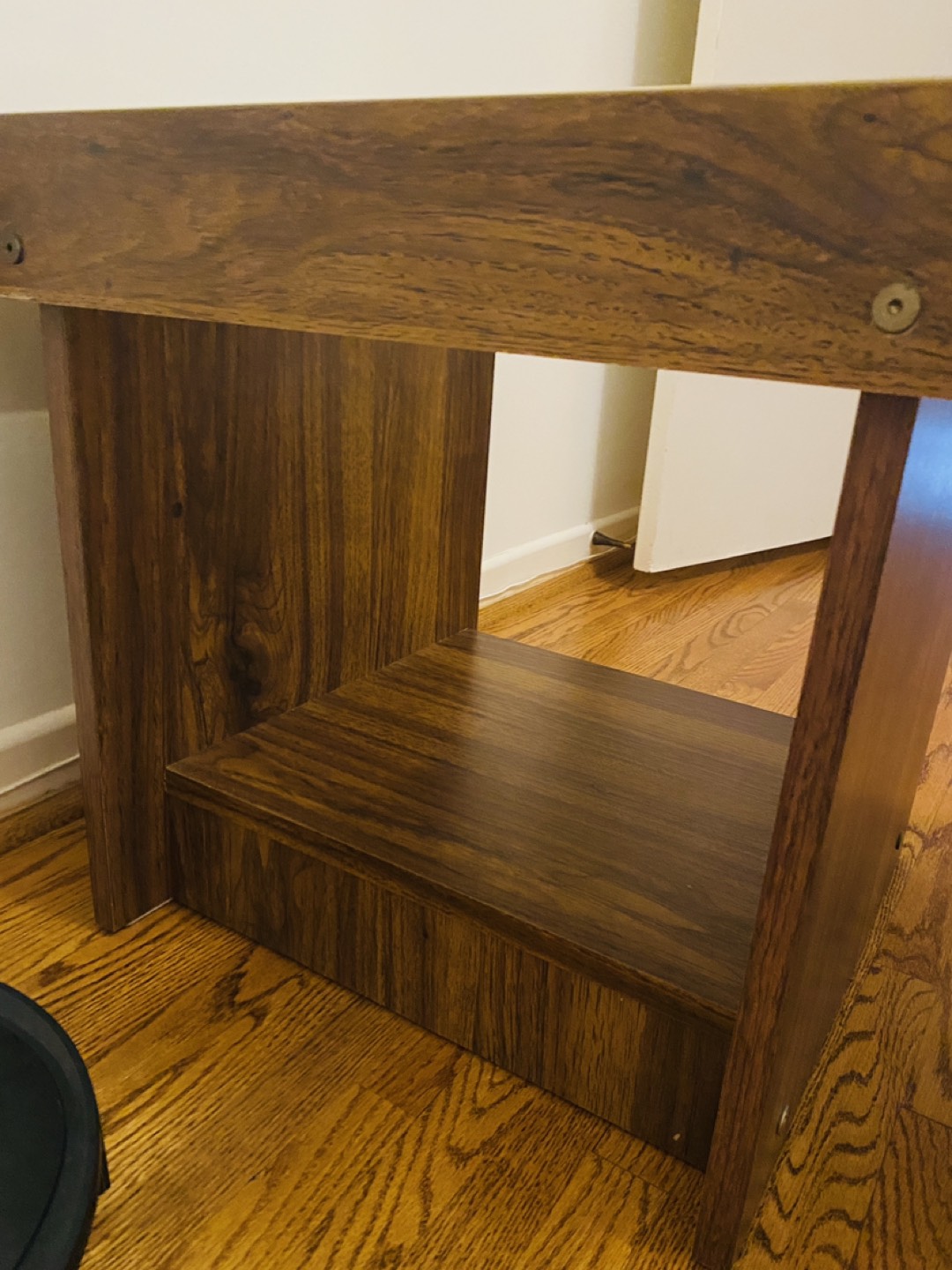 Bed side tables - photo 3