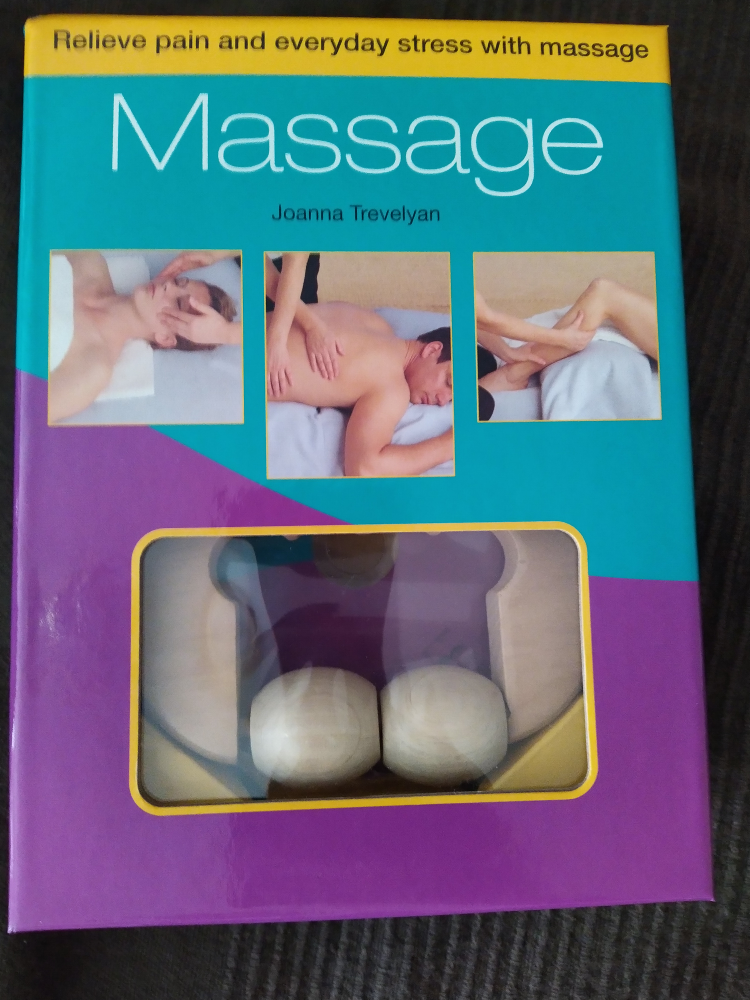 Wooden Massage Roller + ambient music (sealed)