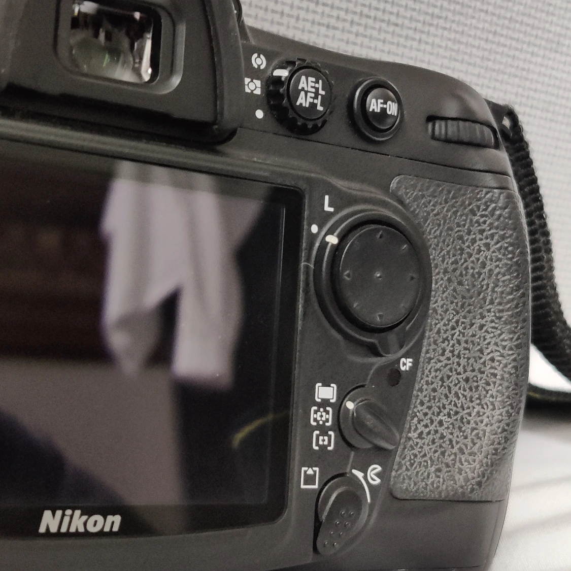 Nikon D300 DSLR - photo 4