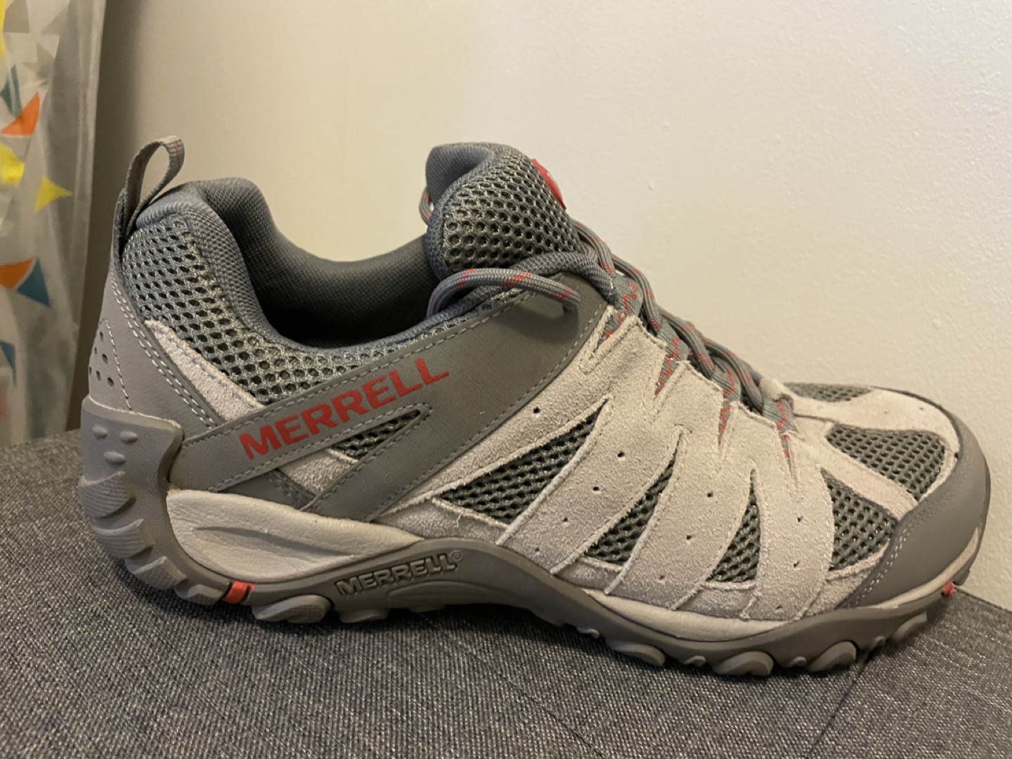 Merrell Men’s size US 10 Hiking shoes  Model J033017. - photo 3