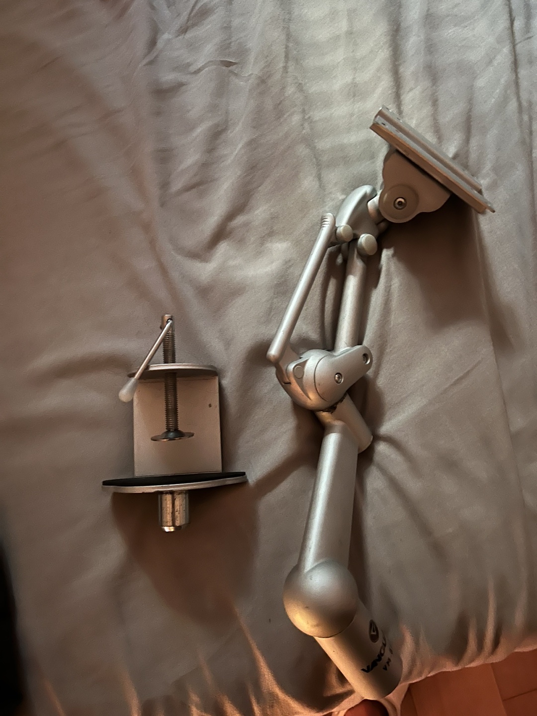 Monitor Arm - Vanguard - photo 2