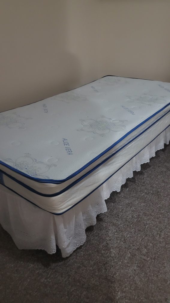 Queen Box Spring thumbnail