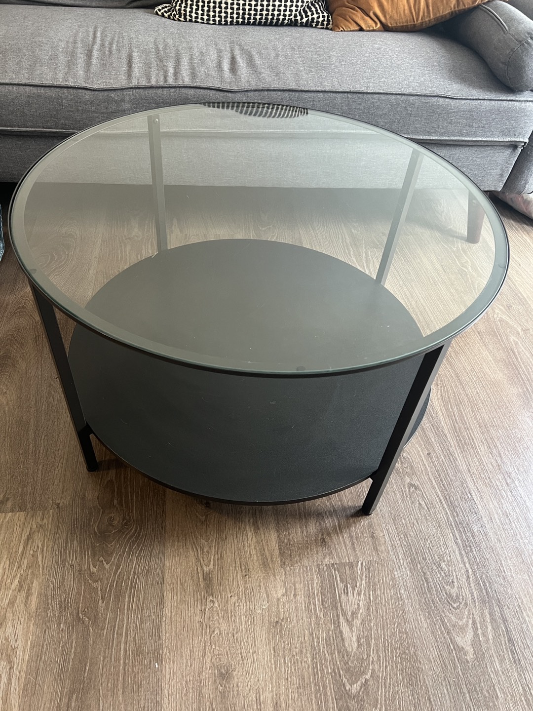 Round coffee table - photo 3