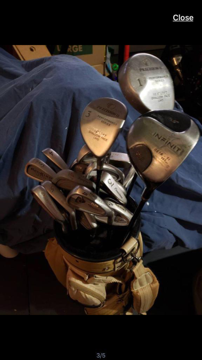 Free - bag of golf clubs + bag thumbnail