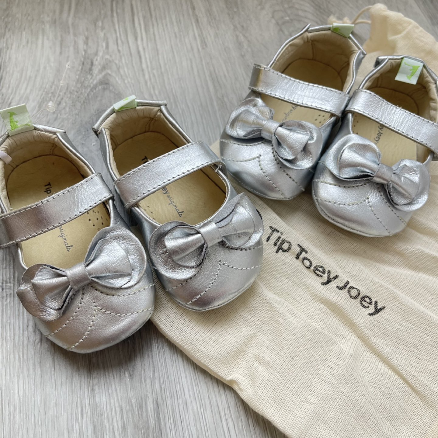 Tip Toey Joey baby shoes thumbnail