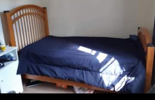 Kid's Twin Bed